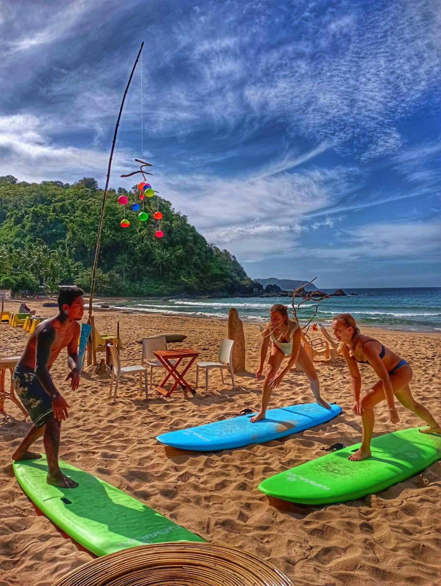 Surf And Skate Duli El Nido By Kiteclub Palawan Pansiyon Dış mekan fotoğraf